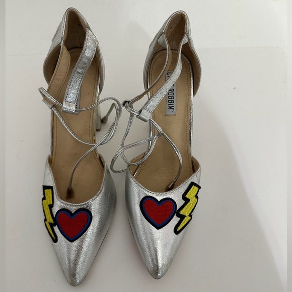 Cape Robbin Metallic Silver Block Heel Patches Flamingo Rainbow Sandals Size 8 - Picture 5 of 13